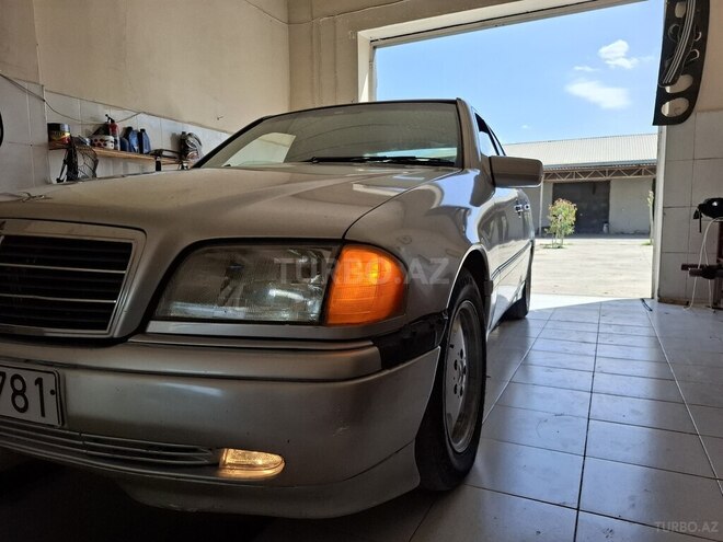 Mercedes C 180 1994, 120,000 km - 1.8 l - Bakı