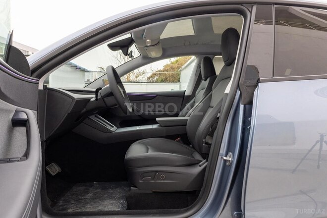 Tesla Model Y 2025, 0 km - 0.0 л - Bakı