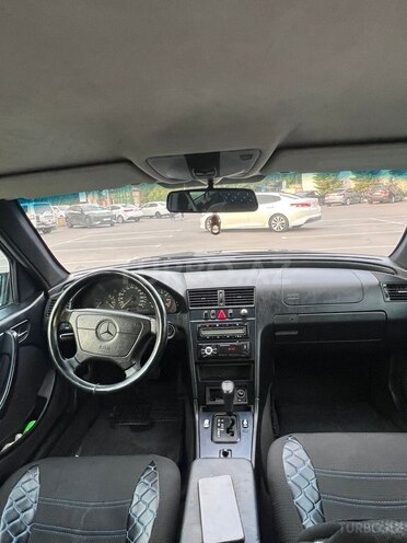 Mercedes C 200 1998, 438,000 km - 2.0 l - Bakı