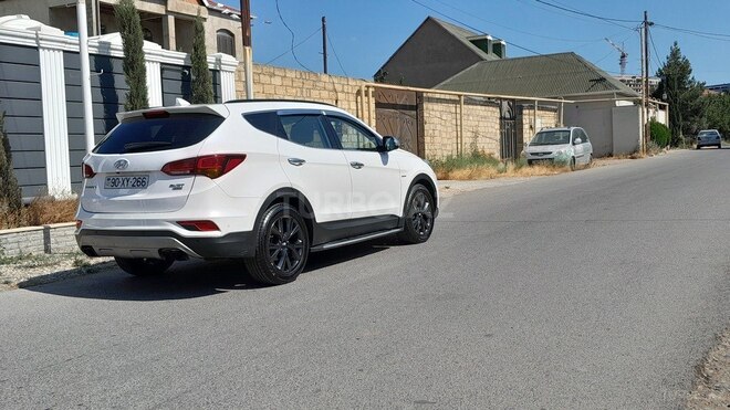 Hyundai Santa Fe 2016, 132,000 km - 2.0 л - Bakı