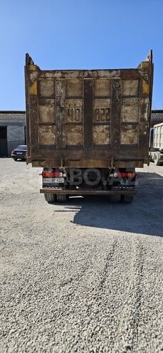 HOWO Sinotruk 2013, 365,200 km - 12.0 l - Quba