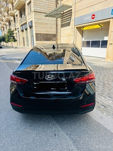 Hyundai Accent 2019, 80,000 km - 1.6 l - Bakı