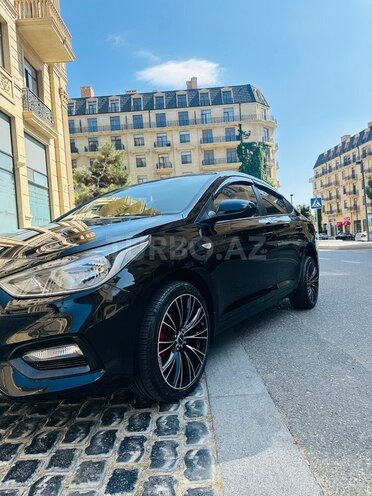 Hyundai Accent 2019, 80,000 km - 1.6 l - Bakı