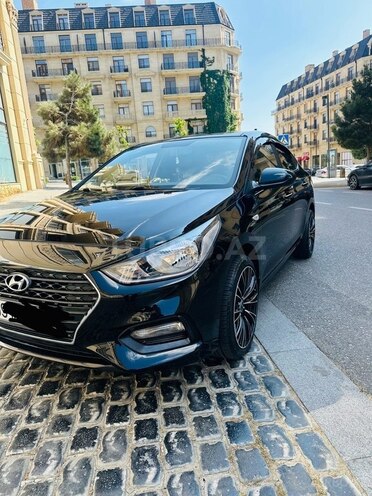 Hyundai Accent 2019, 80,000 km - 1.6 l - Bakı