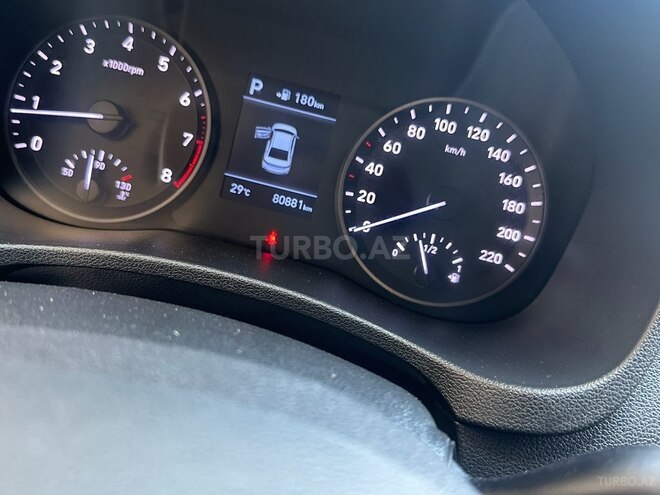 Hyundai Accent 2019, 80,000 km - 1.6 l - Bakı