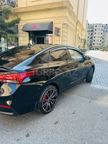 Hyundai Accent 2019, 80,000 km - 1.6 l - Bakı