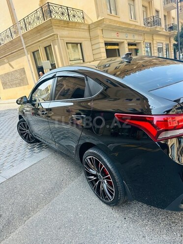 Hyundai Accent 2019, 80,000 km - 1.6 l - Bakı