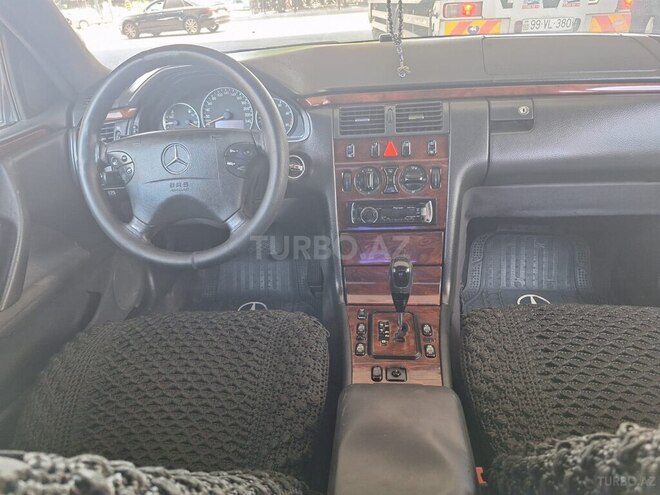 Mercedes E 220 d 2000, 396,000 km - 2.2 l - Bakı