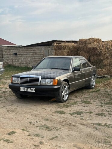 Mercedes 190 1992, 300,000 km - 2.0 л - Bakı