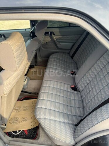 Mercedes 190 1992, 300,000 km - 2.0 л - Bakı