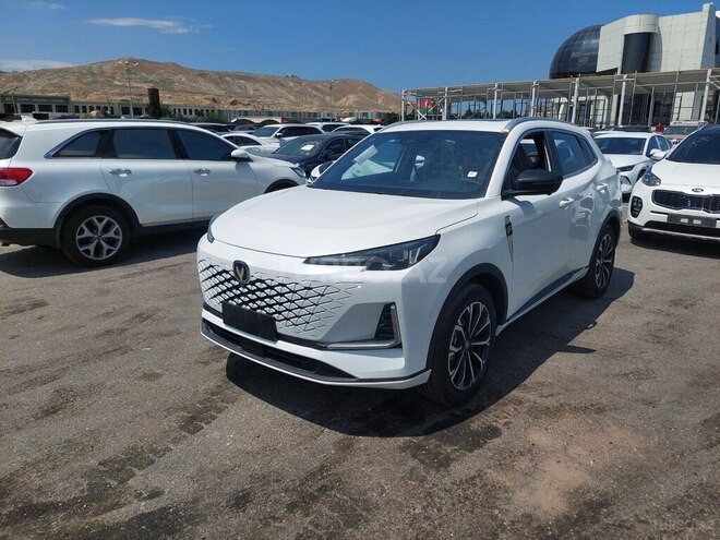 Changan CS 55 Plus 2025, 0 km - 1.5 l - Bakı