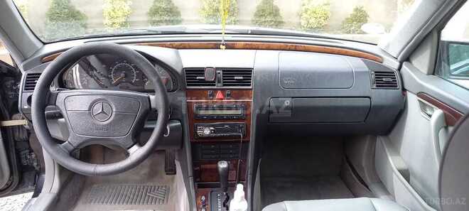 Mercedes C 220 1996, 194,709 km - 2.2 l - Bakı