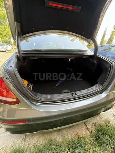 Mercedes E 200 d 2018, 185,000 km - 2.0 l - Bakı