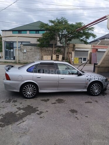 Opel Vectra 2000, 564,000 km - 1.8 l - Bakı