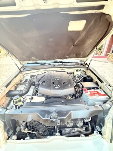 Toyota Land Cruiser Prado 2009, 233,000 km - 4.0 l - Bakı