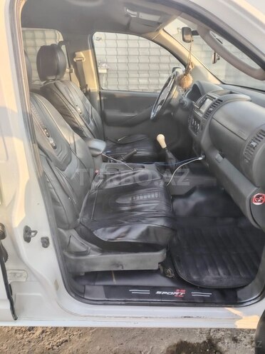 Nissan Navara 2014, 440,000 km - 2.5 l - Bakı