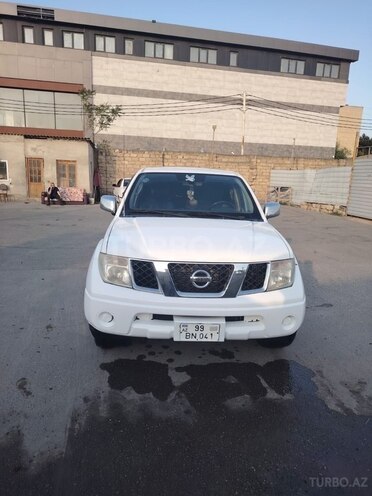 Nissan Navara 2014, 440,000 km - 2.5 l - Bakı