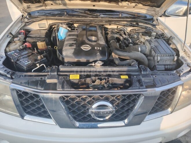 Nissan Navara 2014, 440,000 km - 2.5 l - Bakı