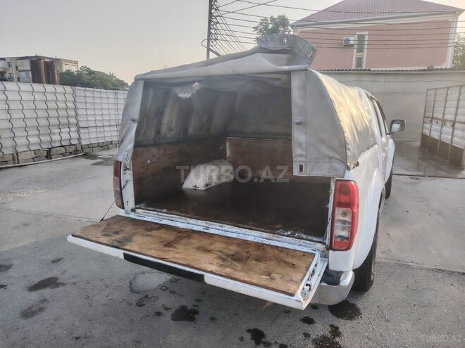 Nissan Navara 2014, 440,000 km - 2.5 l - Bakı