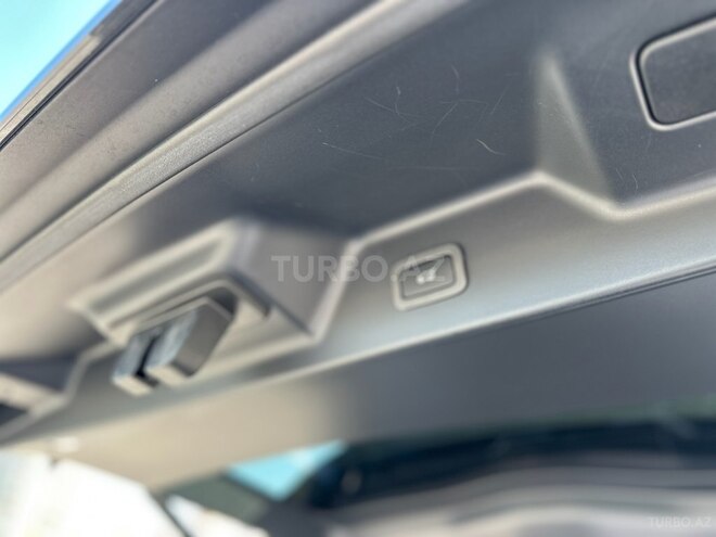 Land Rover Range Rover 2019, 38,000 km - 3.0 l - Bakı