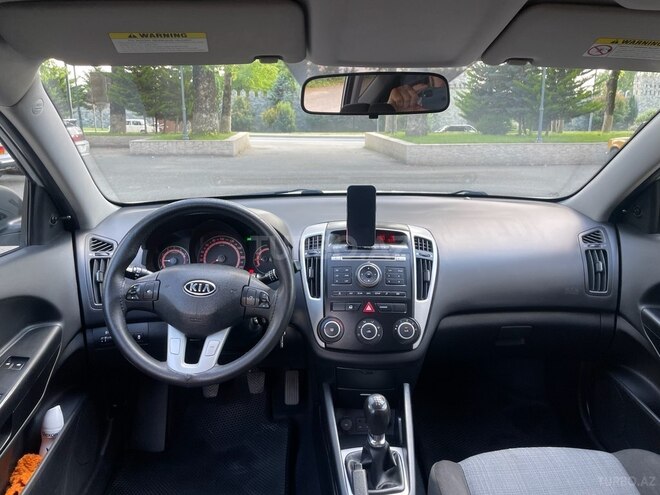 Kia Ceed 2010, 305,000 km - 1.4 л - İsmayıllı