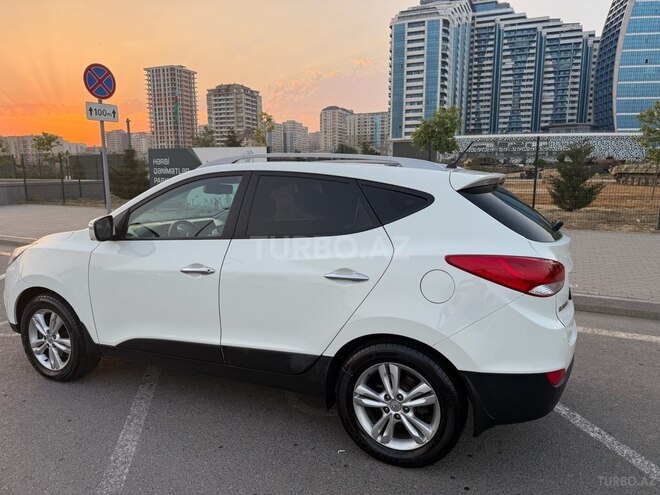 Hyundai ix35 2010, 171,000 km - 2.0 л - Bakı