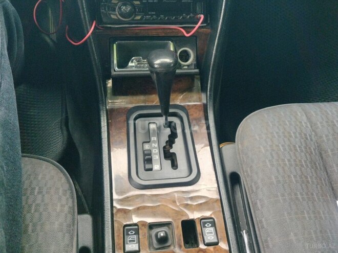 Mercedes E 200 1993, 582,000 km - 2.0 l - Bakı