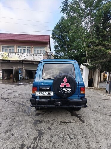 Mitsubishi Pajero 1990, 420,000 km - 3.0 л - Bakı