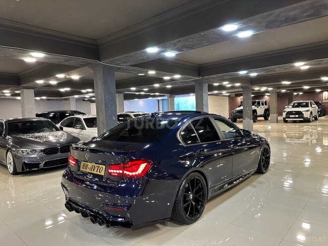 BMW 320-6