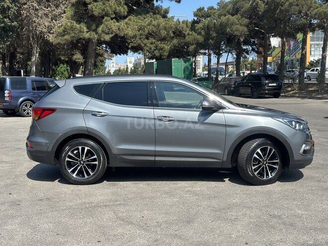 Hyundai Santa Fe 2018, 240,000 km - 2.2 л - Bakı
