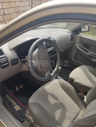 Hyundai Accent 2001, 325,000 km - 1.6 l - Xaçmaz