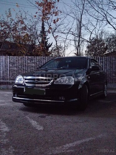Chevrolet Lacetti-12