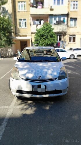Toyota Prius-1
