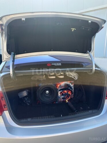 Chevrolet Cruze-8
