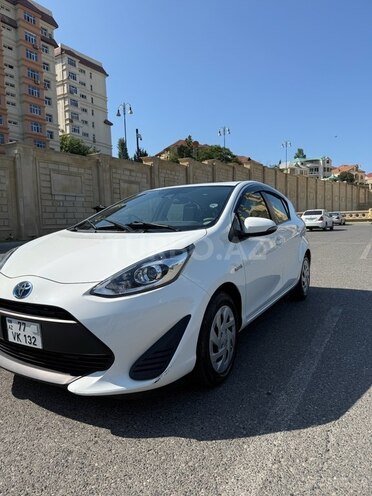 Toyota Aqua 2019, 90,000 km - 1.5 л - Bakı