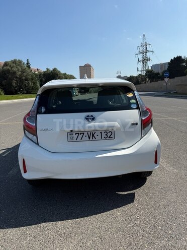 Toyota Aqua 2019, 90,000 km - 1.5 л - Bakı