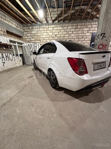 Chevrolet Aveo-4