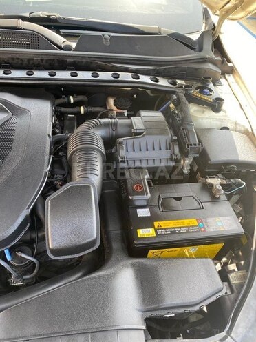 Kia K5-17