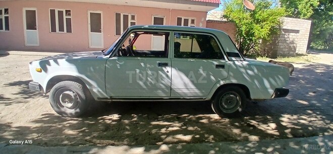 LADA (VAZ) 2107 2005, 35,000 km - 1.5 l - Tovuz