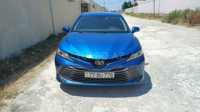 Toyota Camry-1