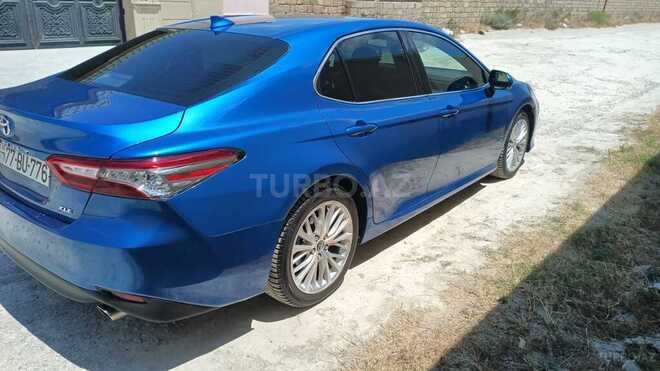 Toyota Camry-7