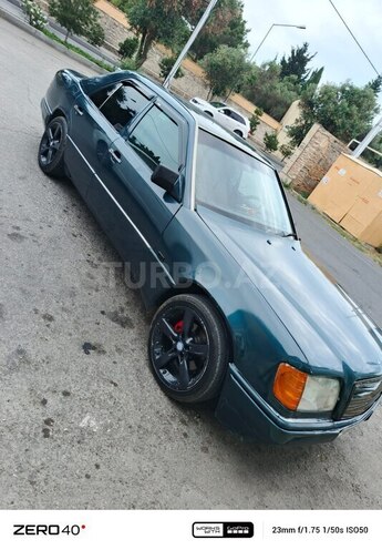 Mercedes E 250 1995, 250,000 km - 2.5 l - Bakı