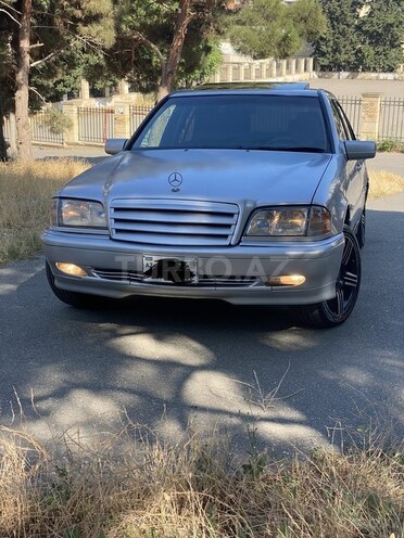 Mercedes C 200 1998, 215,151 km - 2.0 l - Bakı