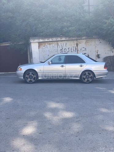 Mercedes C 200 1998, 215,151 km - 2.0 l - Bakı