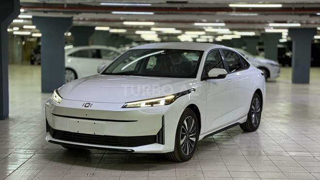 Changan Qiyuan A05-3