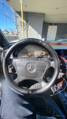Mercedes C 280 1995, 372,176 km - 2.8 l - Mingəçevir
