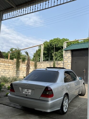 Mercedes C 230 2000, 215,000 km - 2.3 l - Ağdaş