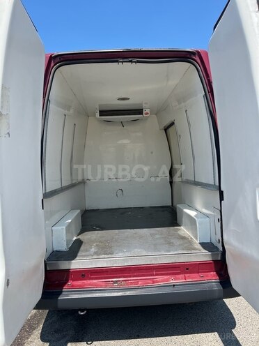 Ford Transit-2
