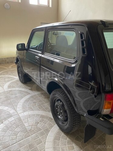 LADA (VAZ) Niva-4