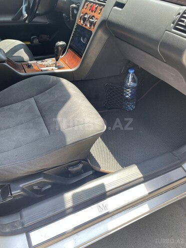 Mercedes E 220 d 2000, 437,500 km - 2.2 l - Bakı